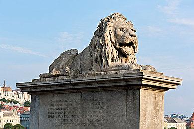 科幻生存RTS《黑月》上架Steam 支持简体中文